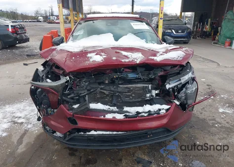 2025 Chevrolet Trax Fwd 2Rs z USA, uszkodzony, nr VIN KL77LJEPXSC001298